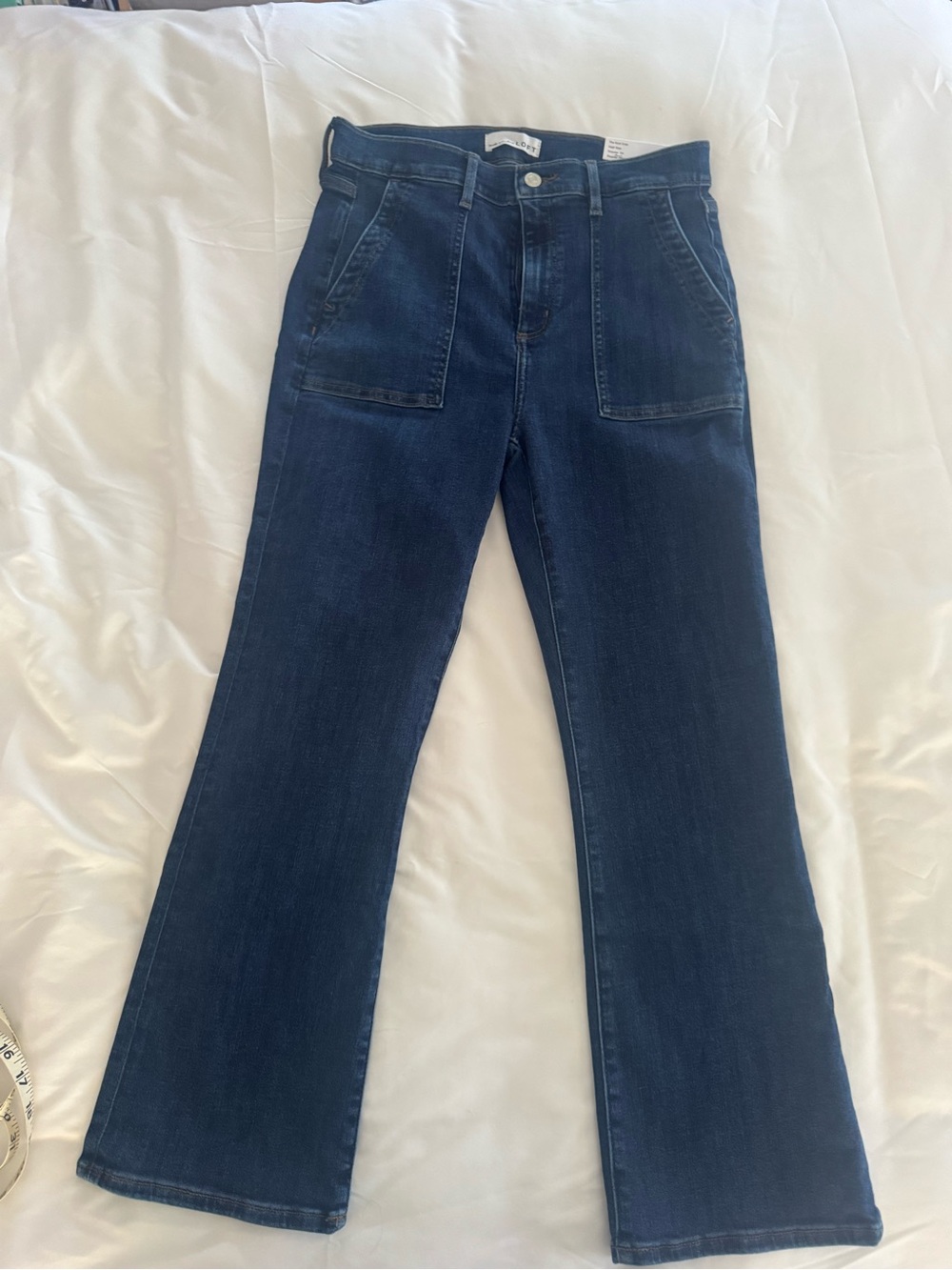 LOFT High Rise Kick Crop Woman’s- Dark Blue